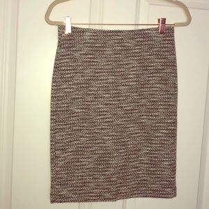 Ann Taylor stretchy pencil skirt